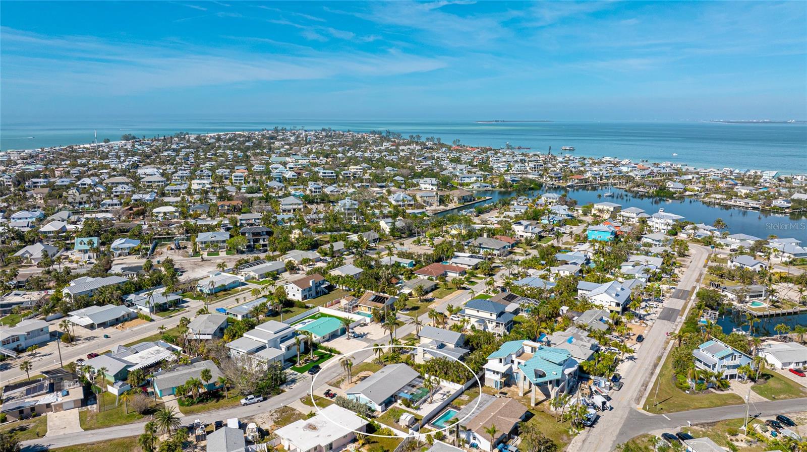 211 84TH ST, HOLMES BEACH, FL, 34217