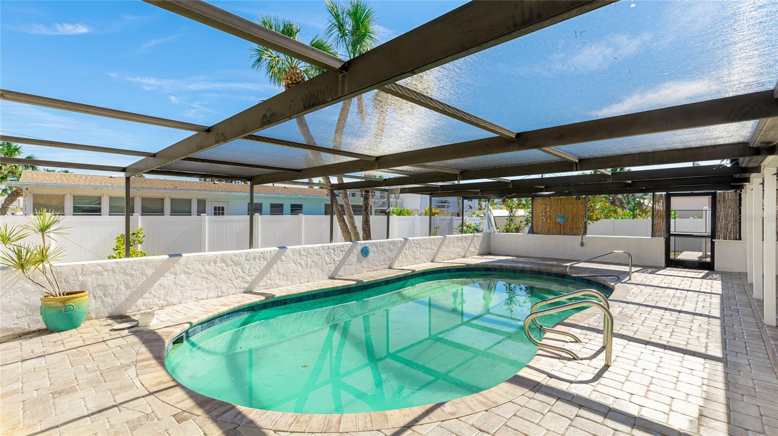 211 84TH ST, HOLMES BEACH, FL, 34217