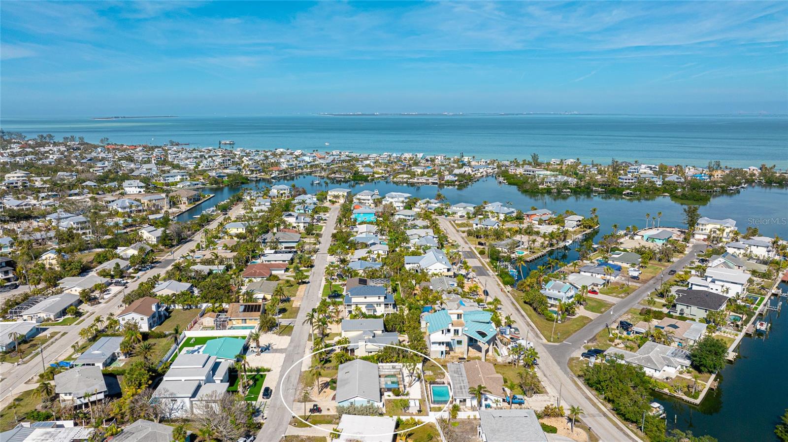 211 84TH ST, HOLMES BEACH, FL, 34217