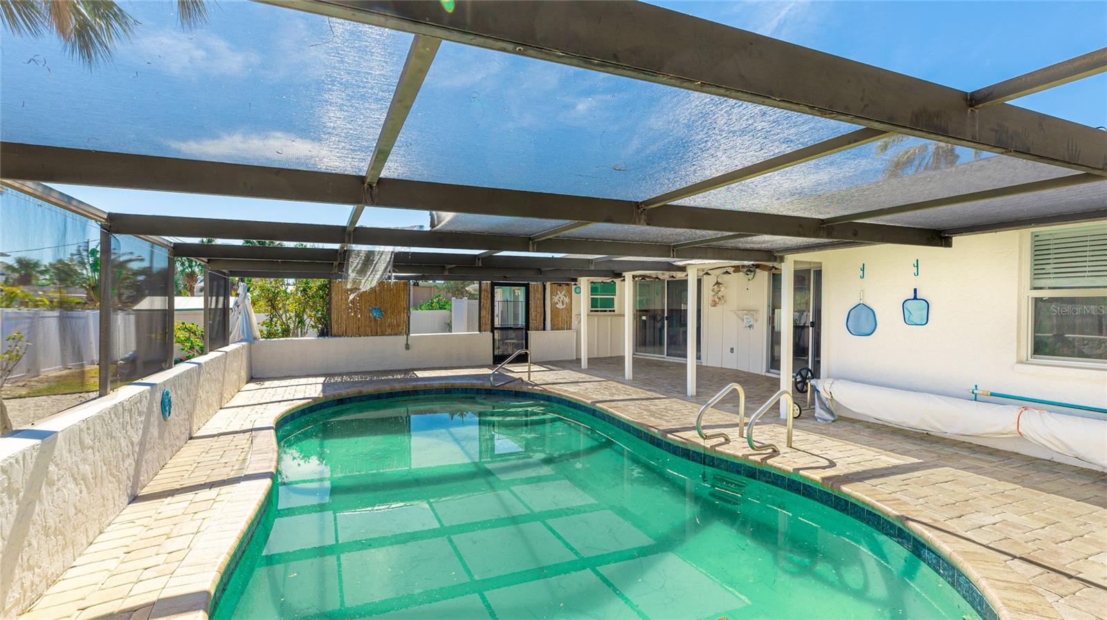 211 84TH ST, HOLMES BEACH, FL, 34217