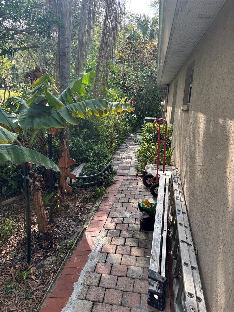 540 E MINNEOLA AVE, CLERMONT, FL, 34711