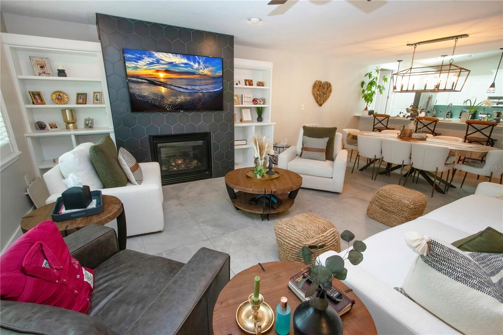 4517 N LAKE DR, SARASOTA, FL, 34232