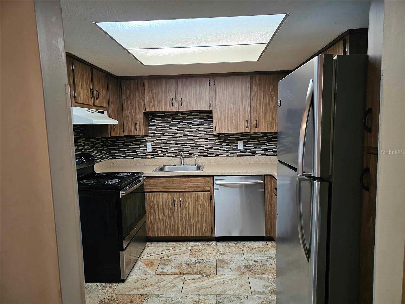 589 FAIRWAYS CIR #A, OCALA, FL, 34472