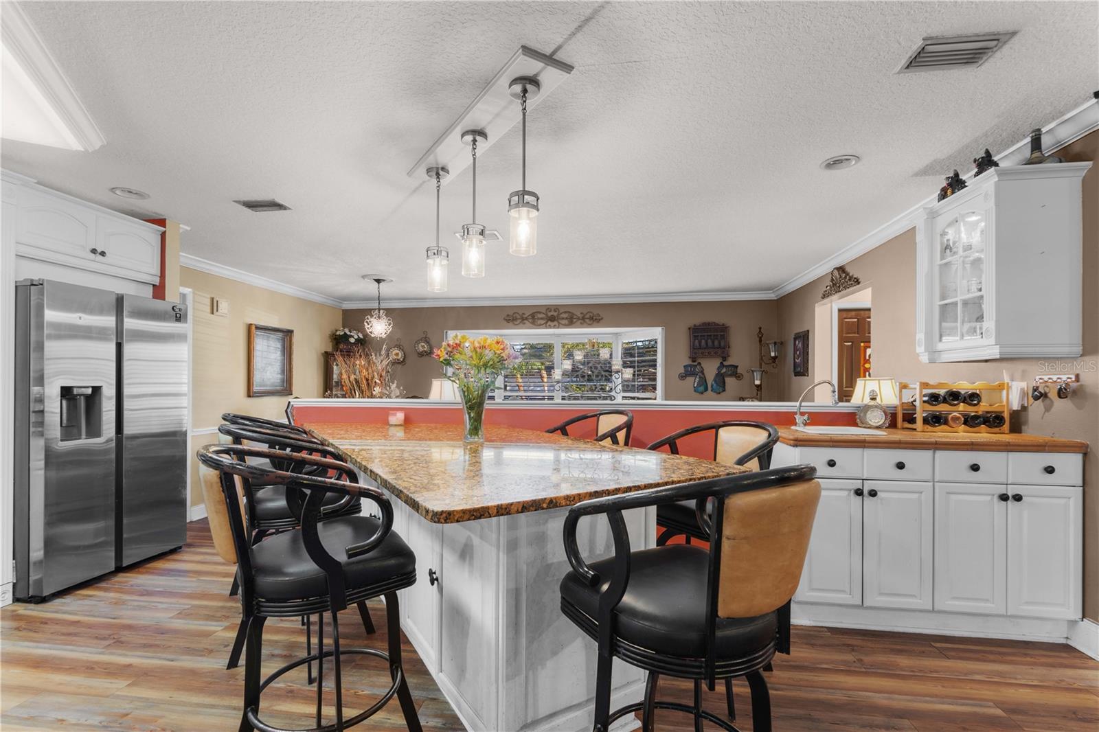 14926 LAKE FOREST DR, LUTZ, FL, 33559