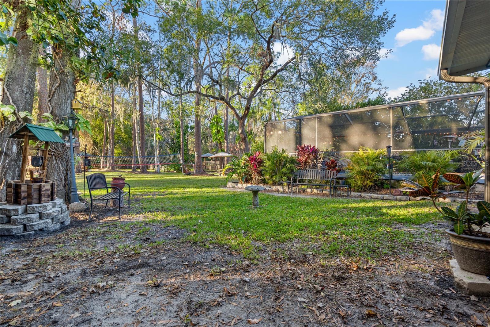 14926 LAKE FOREST DR, LUTZ, FL, 33559