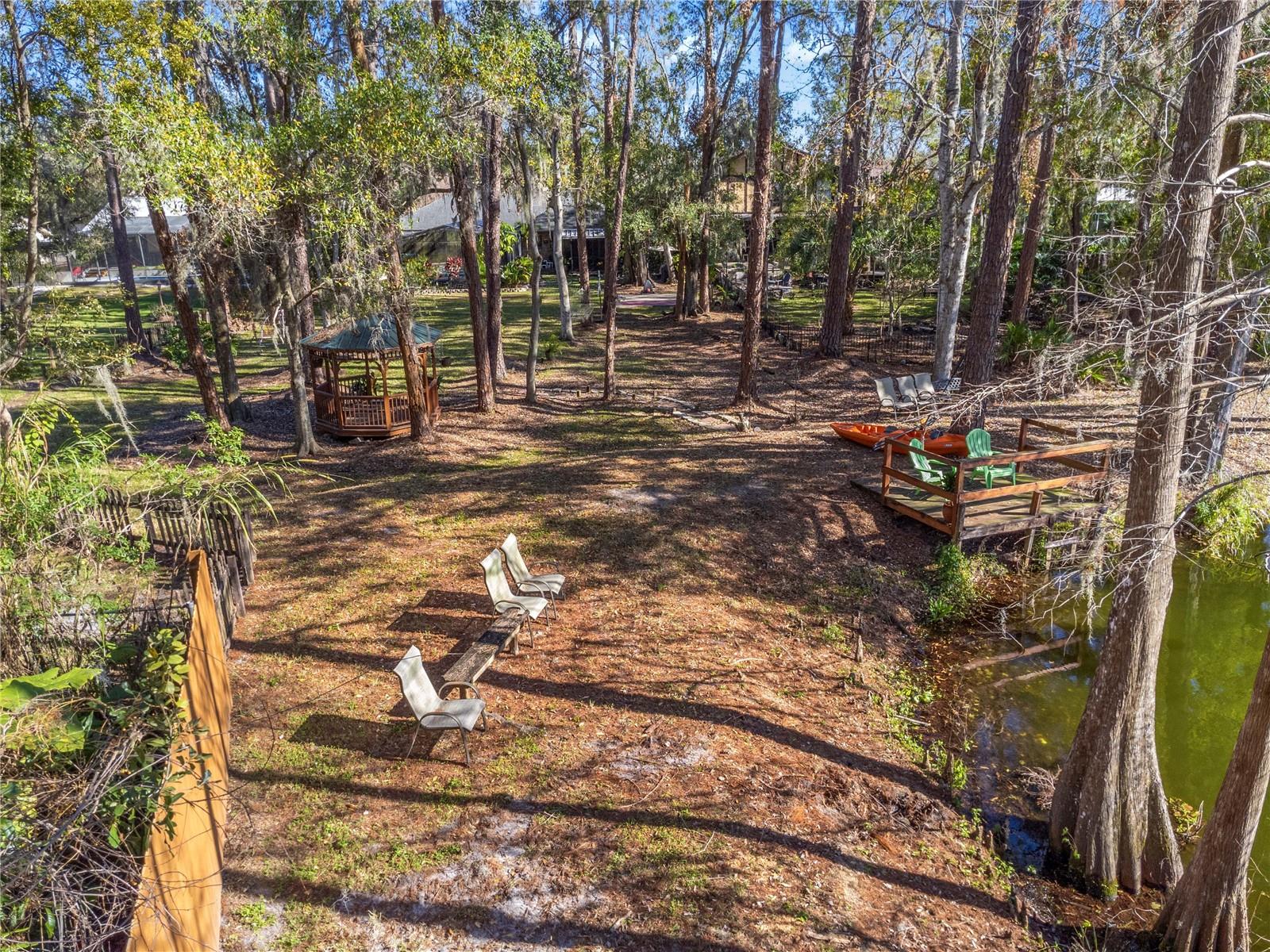 14926 LAKE FOREST DR, LUTZ, FL, 33559