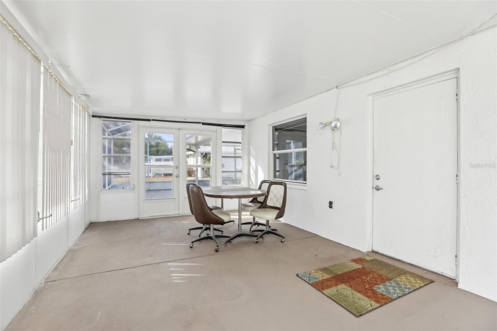 1732 FLAMINGO LN, SUN CITY CENTER, FL, 33573
