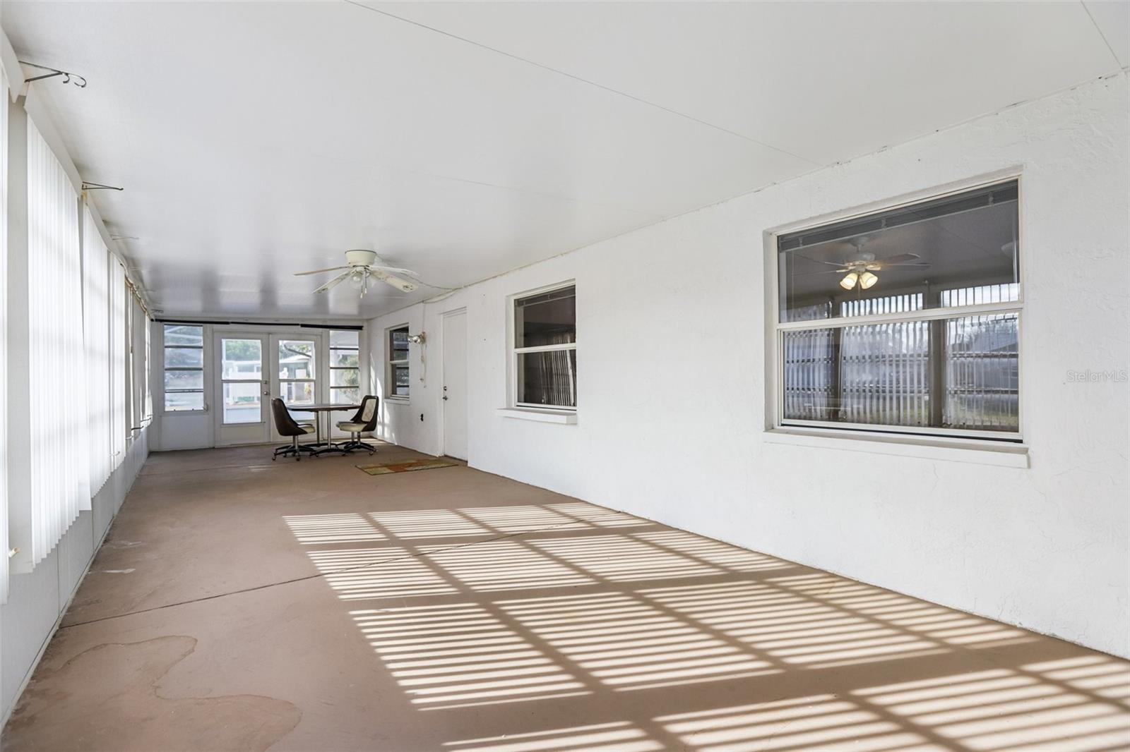 1732 FLAMINGO LN, SUN CITY CENTER, FL, 33573