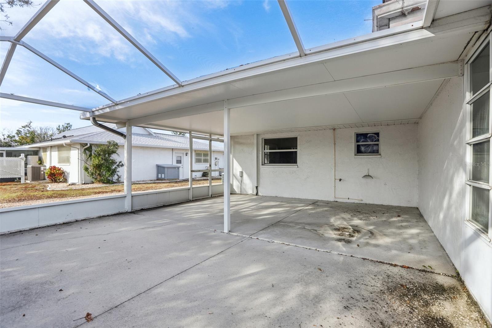1732 FLAMINGO LN, SUN CITY CENTER, FL, 33573