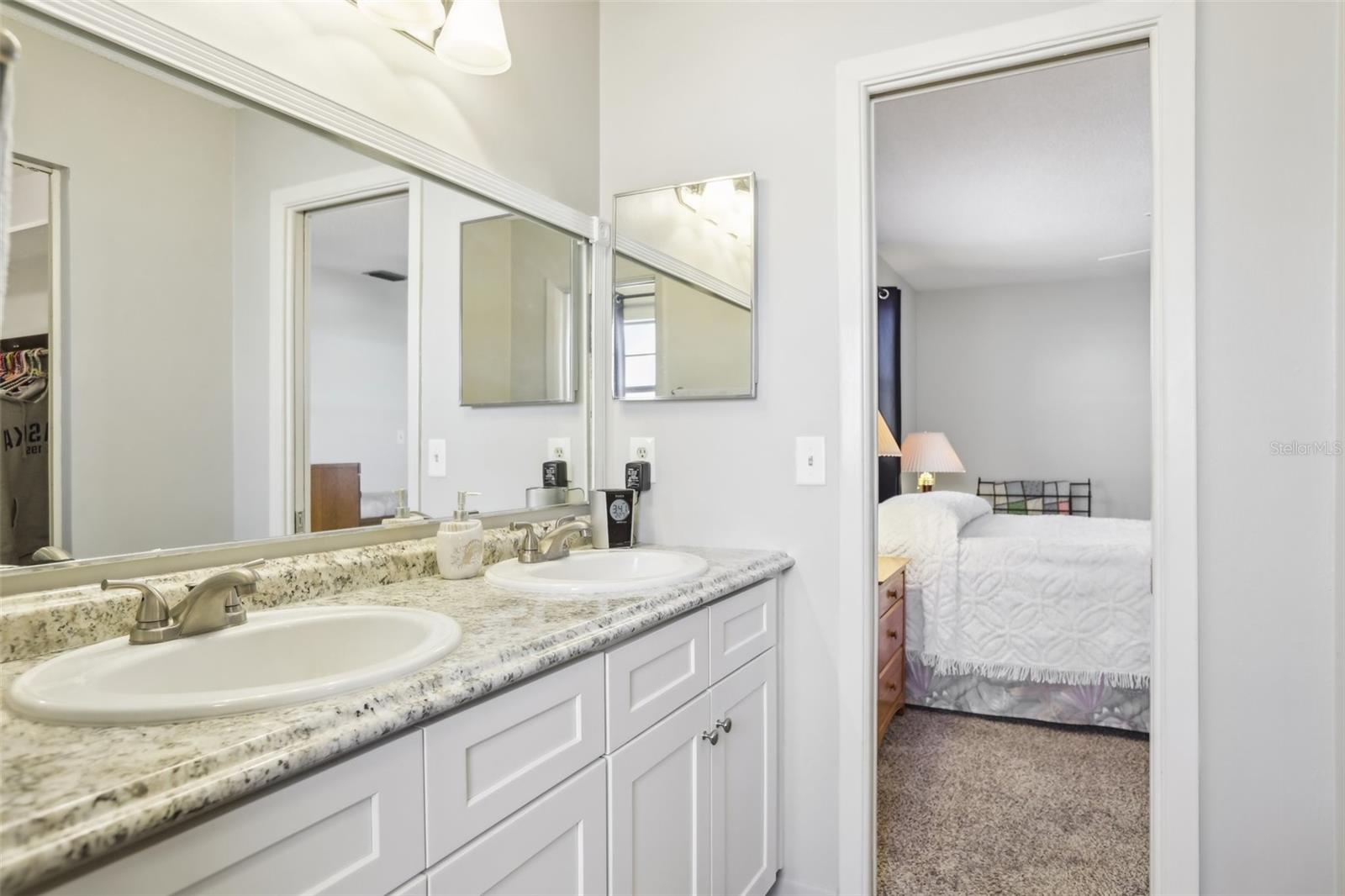 1732 FLAMINGO LN, SUN CITY CENTER, FL, 33573