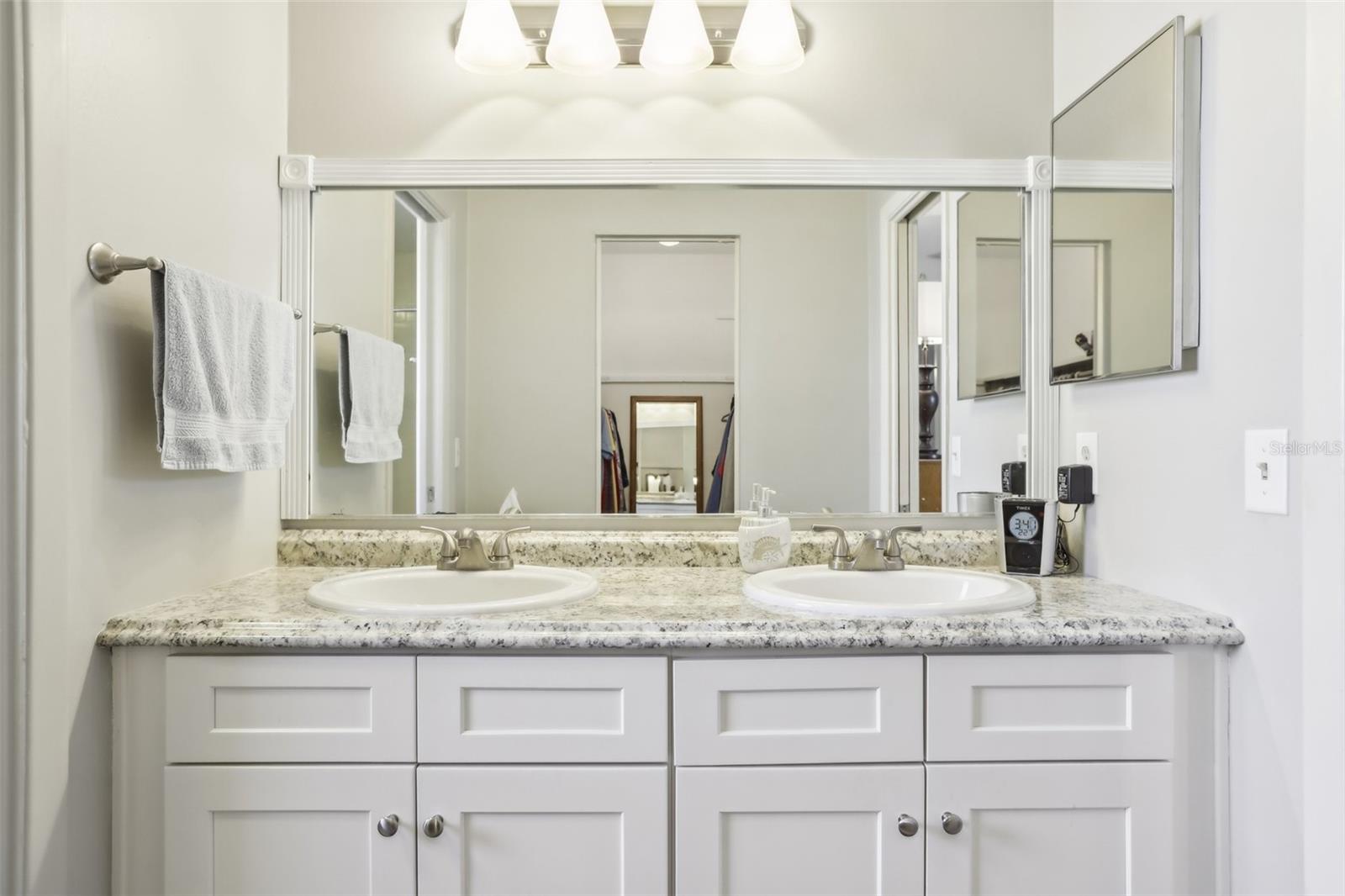 1732 FLAMINGO LN, SUN CITY CENTER, FL, 33573