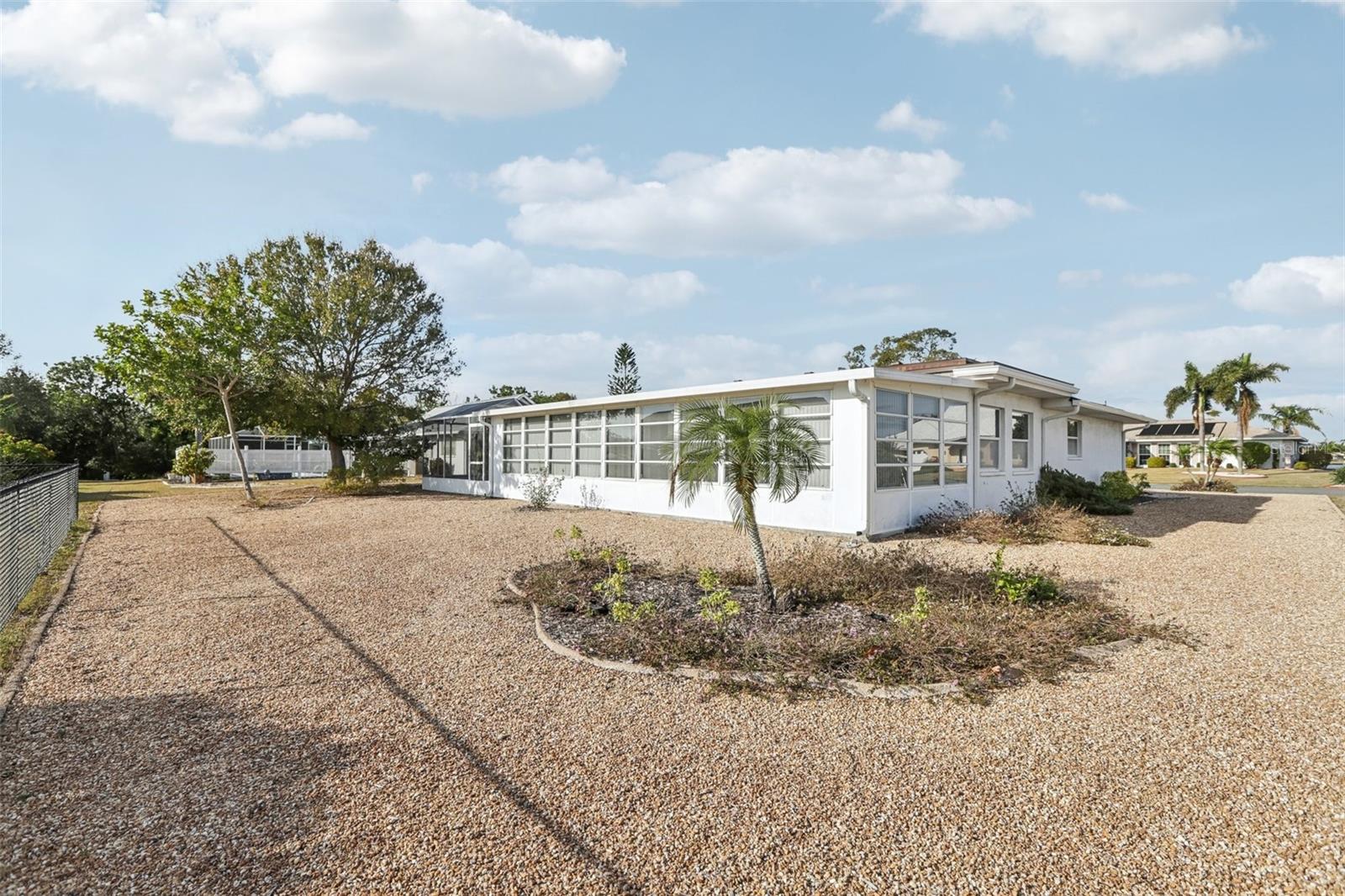 1732 FLAMINGO LN, SUN CITY CENTER, FL, 33573