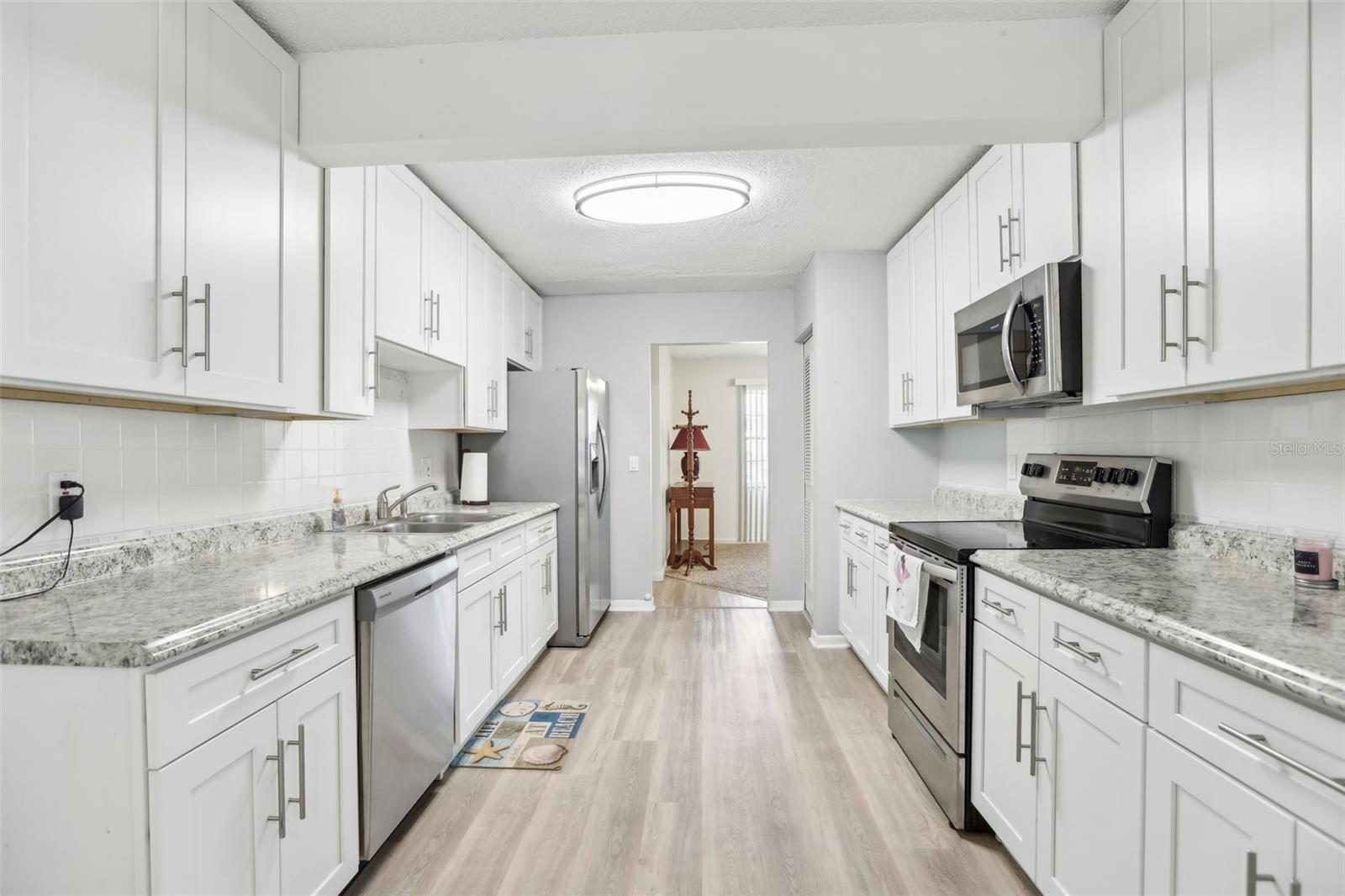 1732 FLAMINGO LN, SUN CITY CENTER, FL, 33573