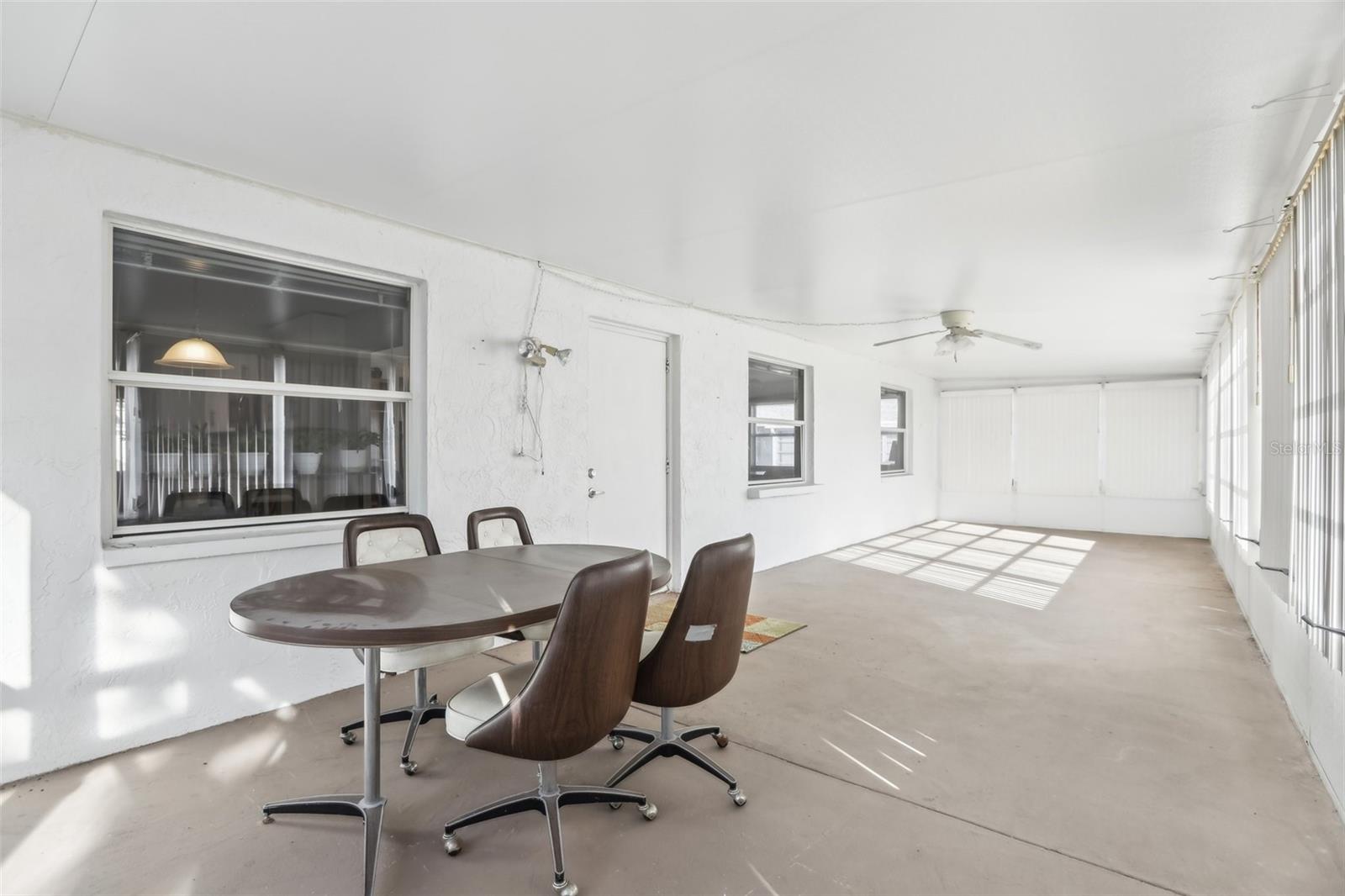 1732 FLAMINGO LN, SUN CITY CENTER, FL, 33573