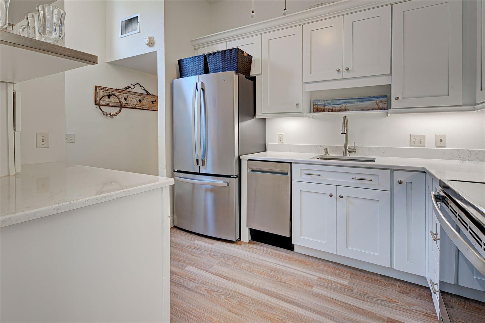 647 WHITE PINE TREE RD #34, VENICE, FL, 34285