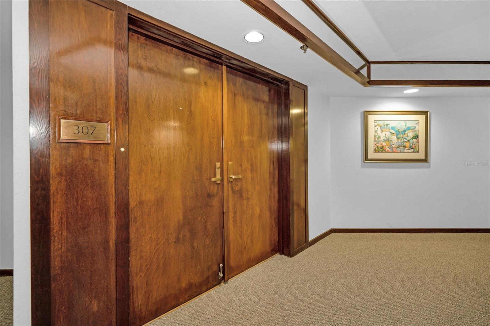 1660 GULF BLVD #307, CLEARWATER BEACH, FL, 33767