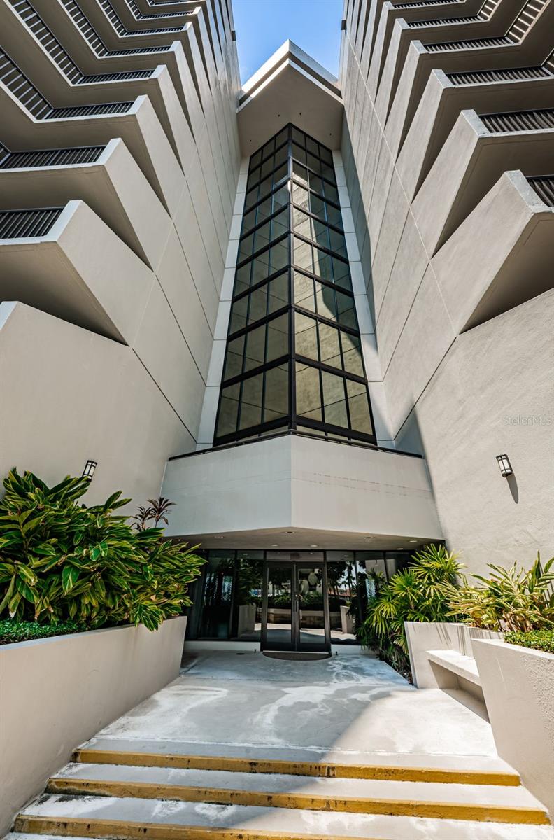 1660 GULF BLVD #307, CLEARWATER BEACH, FL, 33767