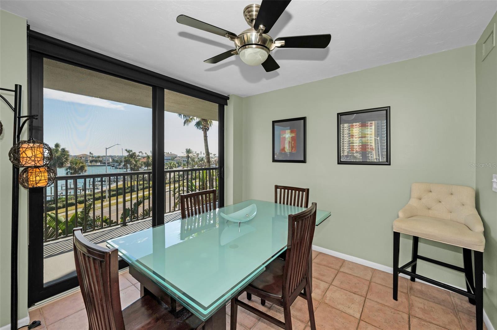 1660 GULF BLVD #307, CLEARWATER BEACH, FL, 33767