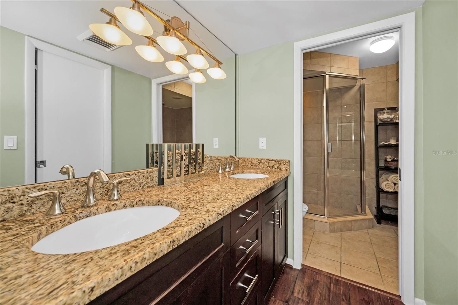 1660 GULF BLVD #307, CLEARWATER BEACH, FL, 33767