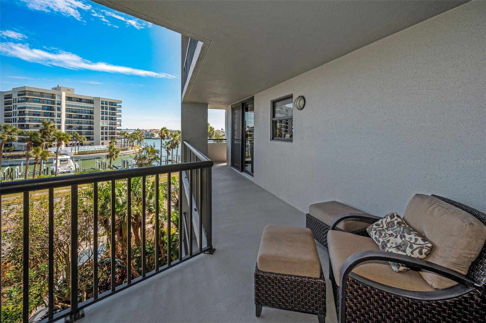 1660 GULF BLVD #307, CLEARWATER BEACH, FL, 33767