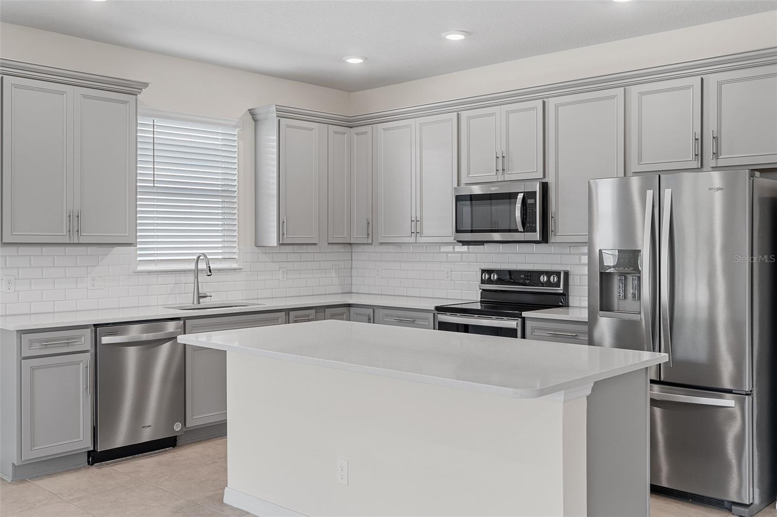 2124 LIVE OAK LAKE RD, ST CLOUD, FL, 34771