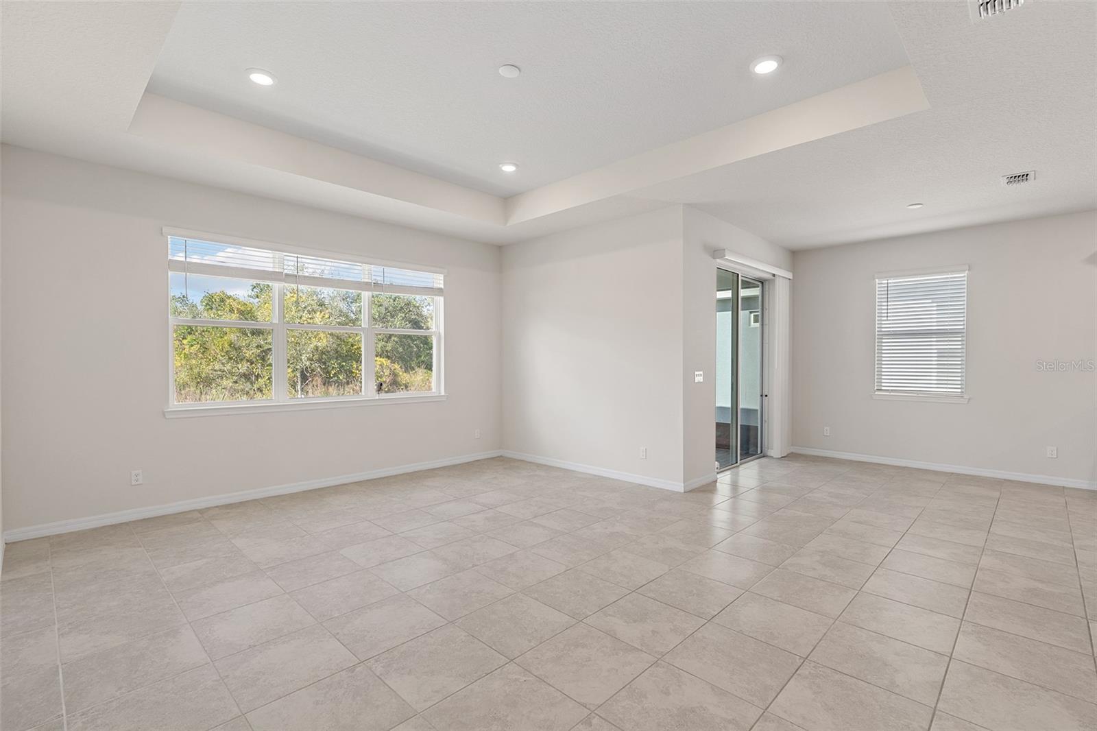 2124 LIVE OAK LAKE RD, ST CLOUD, FL, 34771