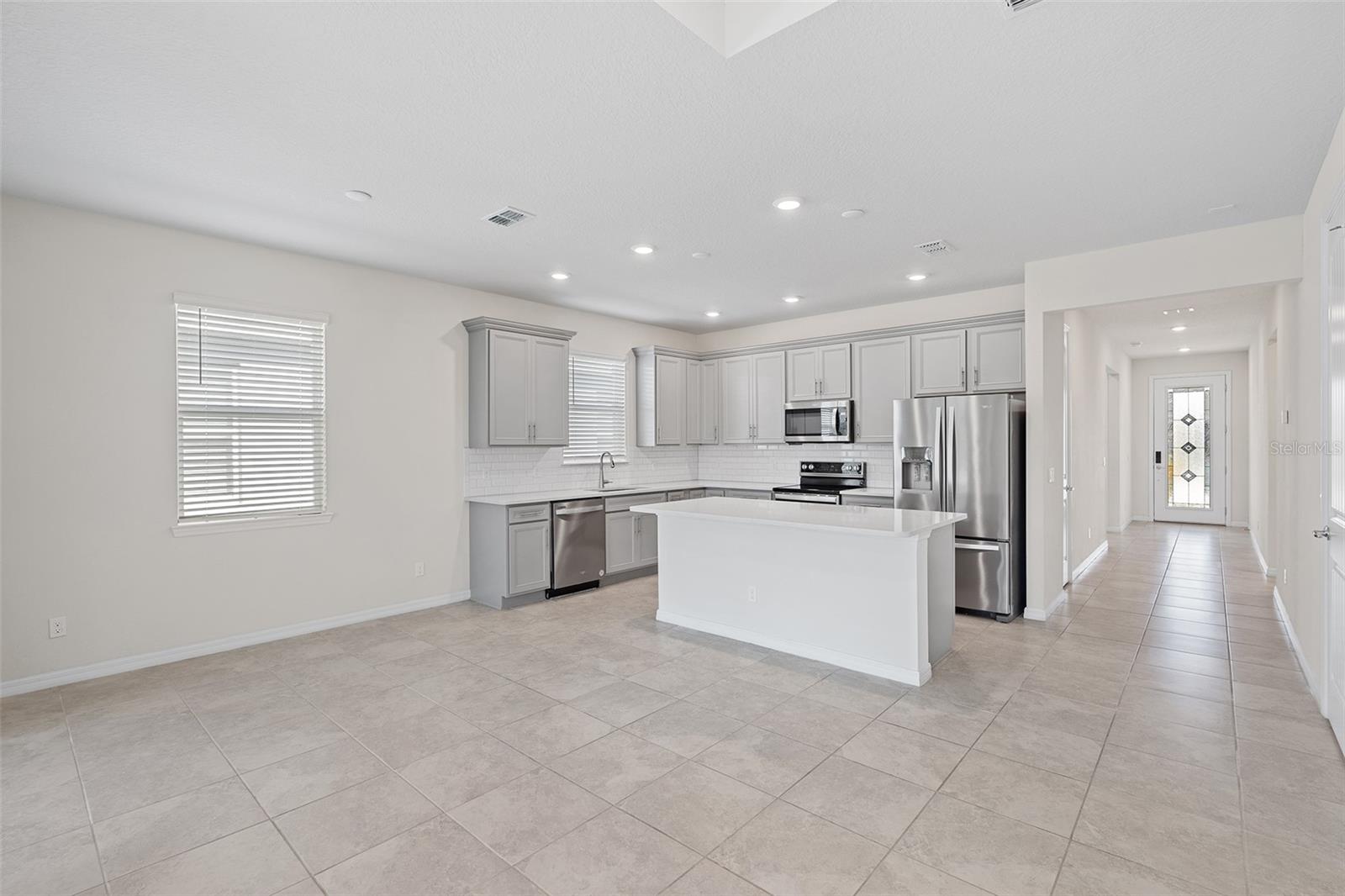 2124 LIVE OAK LAKE RD, ST CLOUD, FL, 34771