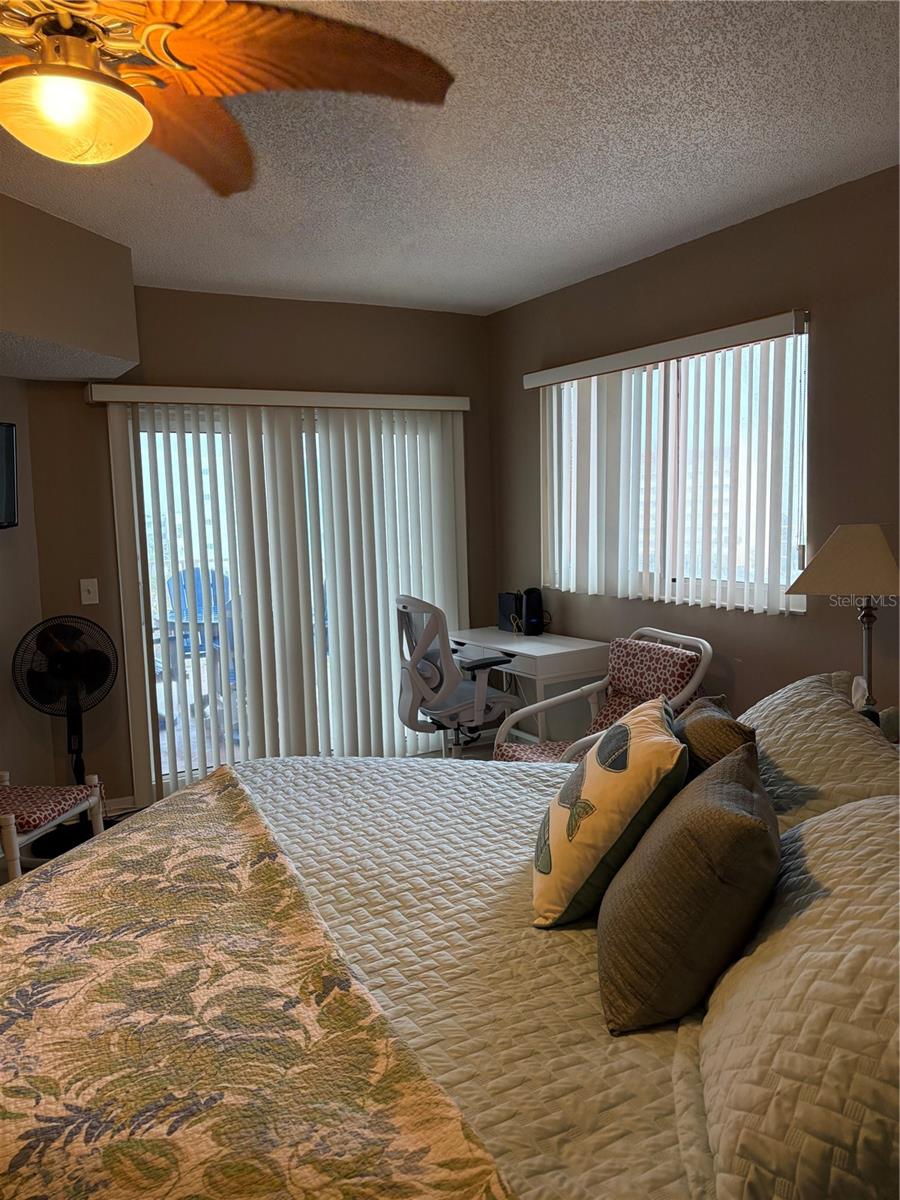 18400 GULF BLVD #1505, INDIAN SHORES, FL, 33785