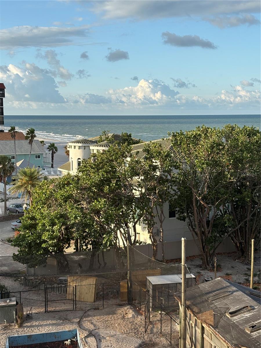 18400 GULF BLVD #1505, INDIAN SHORES, FL, 33785