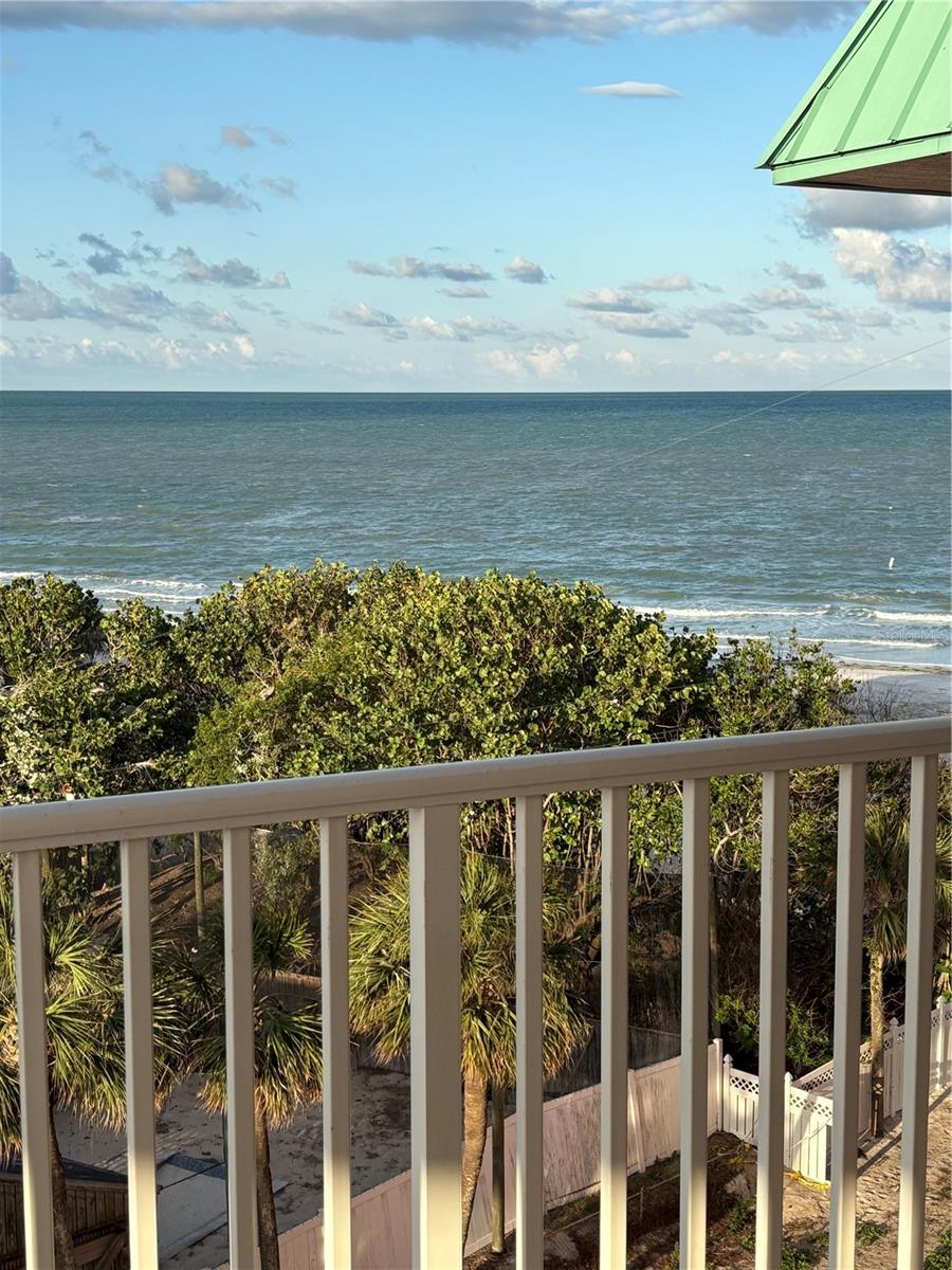 18400 GULF BLVD #1505, INDIAN SHORES, FL, 33785