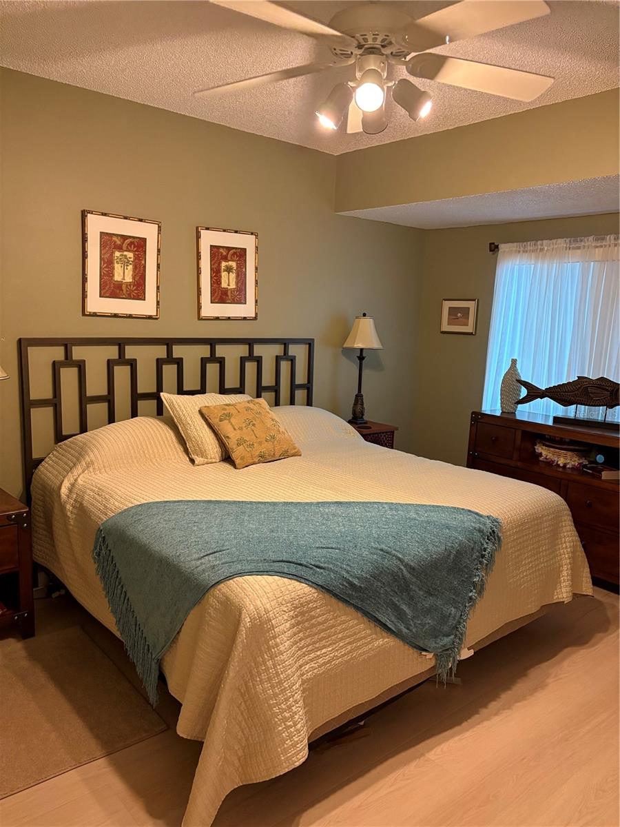 18400 GULF BLVD #1505, INDIAN SHORES, FL, 33785