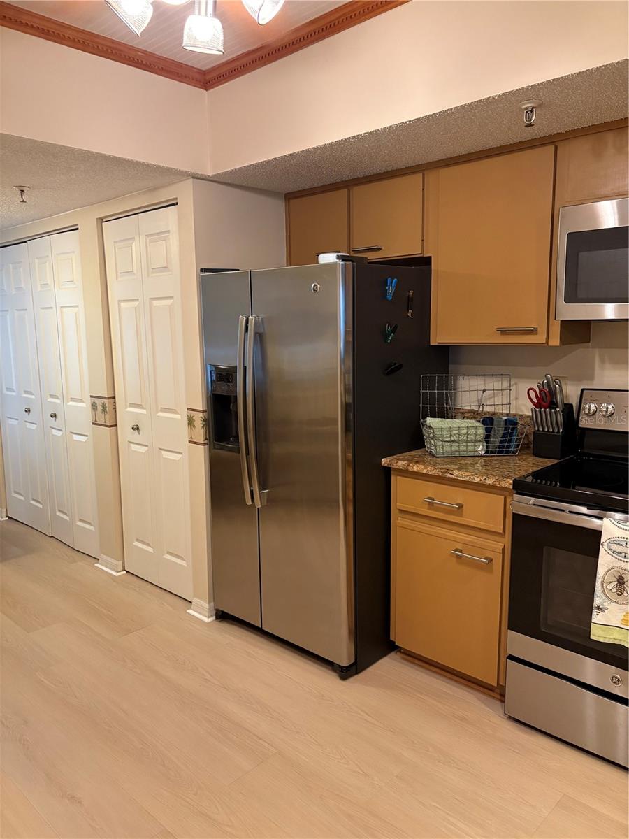 18400 GULF BLVD #1505, INDIAN SHORES, FL, 33785