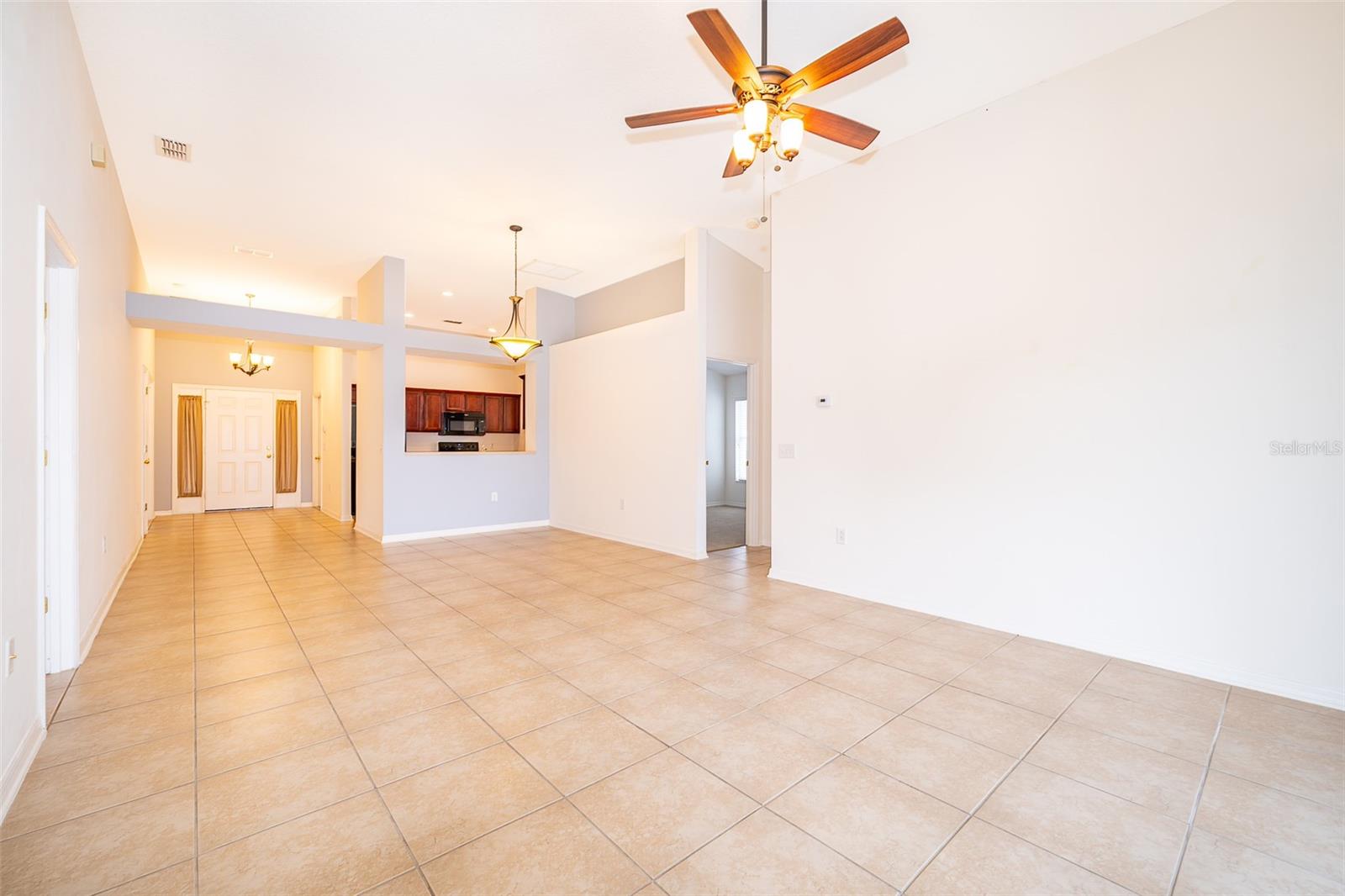 933 TRAMELLS TRL, KISSIMMEE, FL, 34744