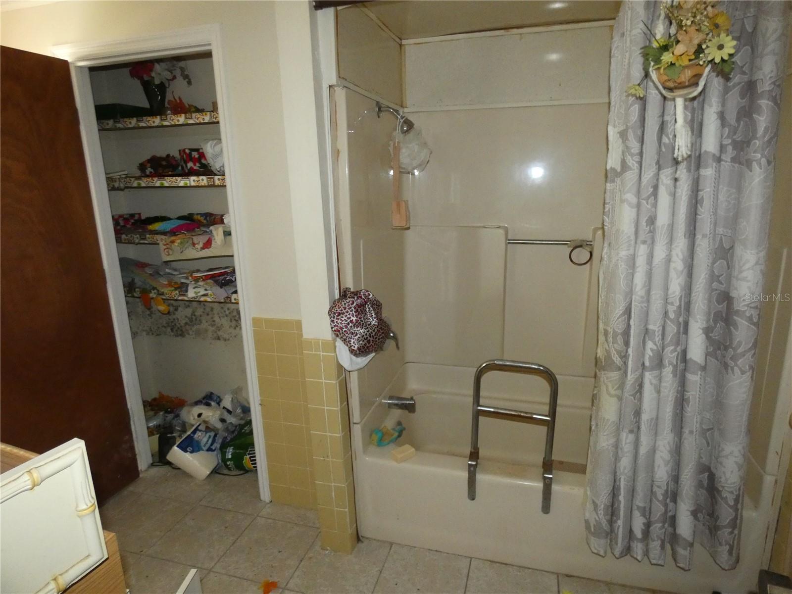 13737 MICHELLE AVE, HUDSON, FL, 34667