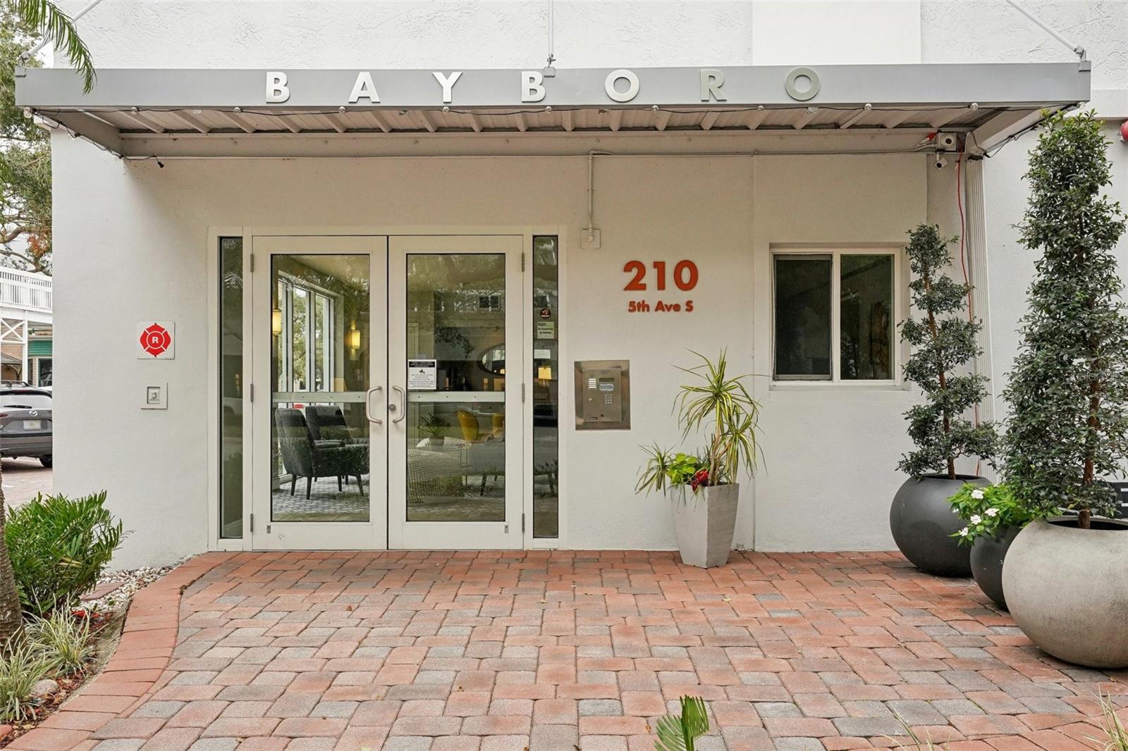 210 5TH AVE S #307, ST PETERSBURG, FL, 33701