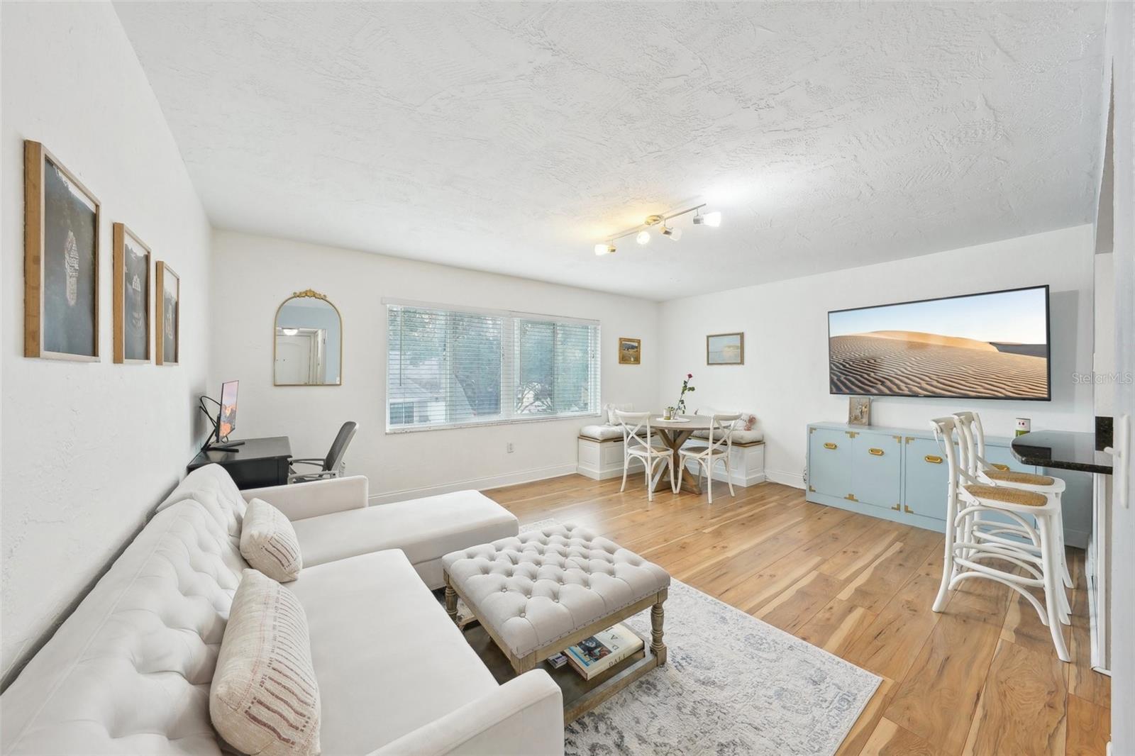 210 5TH AVE S #307, ST PETERSBURG, FL, 33701