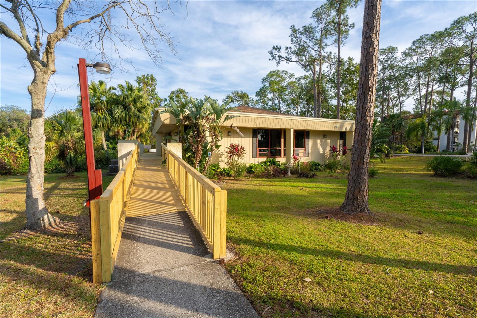 100 EL CAMINO DR #102, WINTER HAVEN, FL, 33884