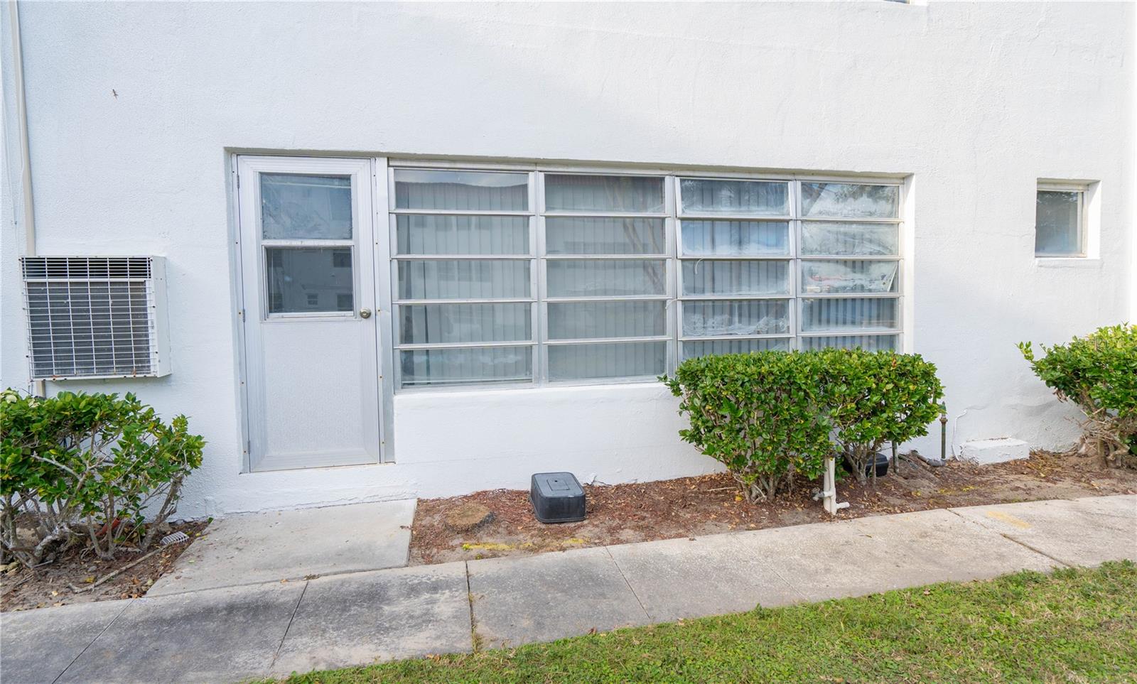 100 EL CAMINO DR #102, WINTER HAVEN, FL, 33884