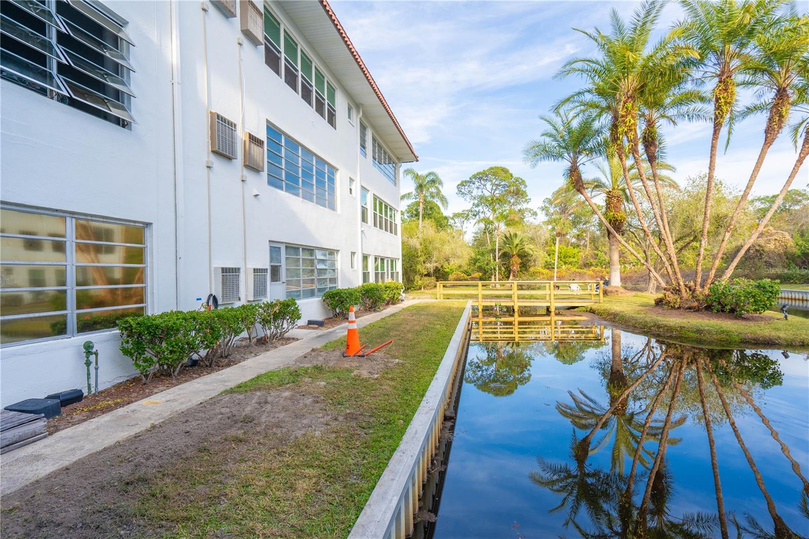 100 EL CAMINO DR #102, WINTER HAVEN, FL, 33884