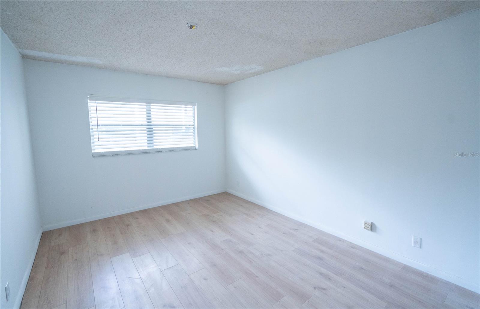 100 EL CAMINO DR #102, WINTER HAVEN, FL, 33884