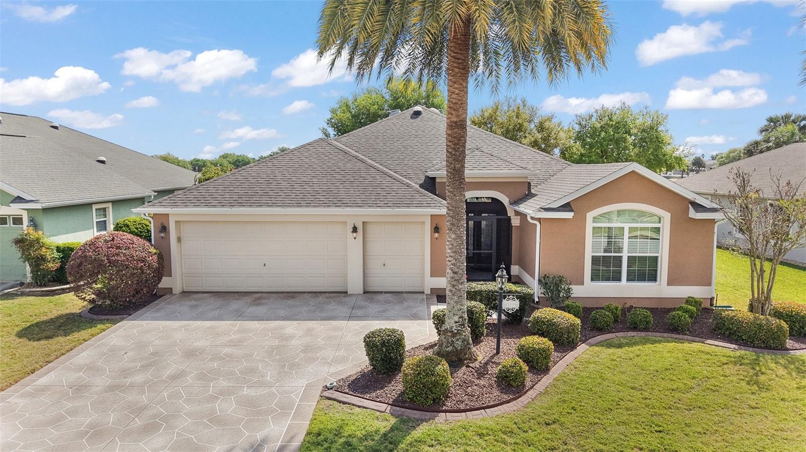 2196 ABBEY WAY, THE VILLAGES, FL, 32162