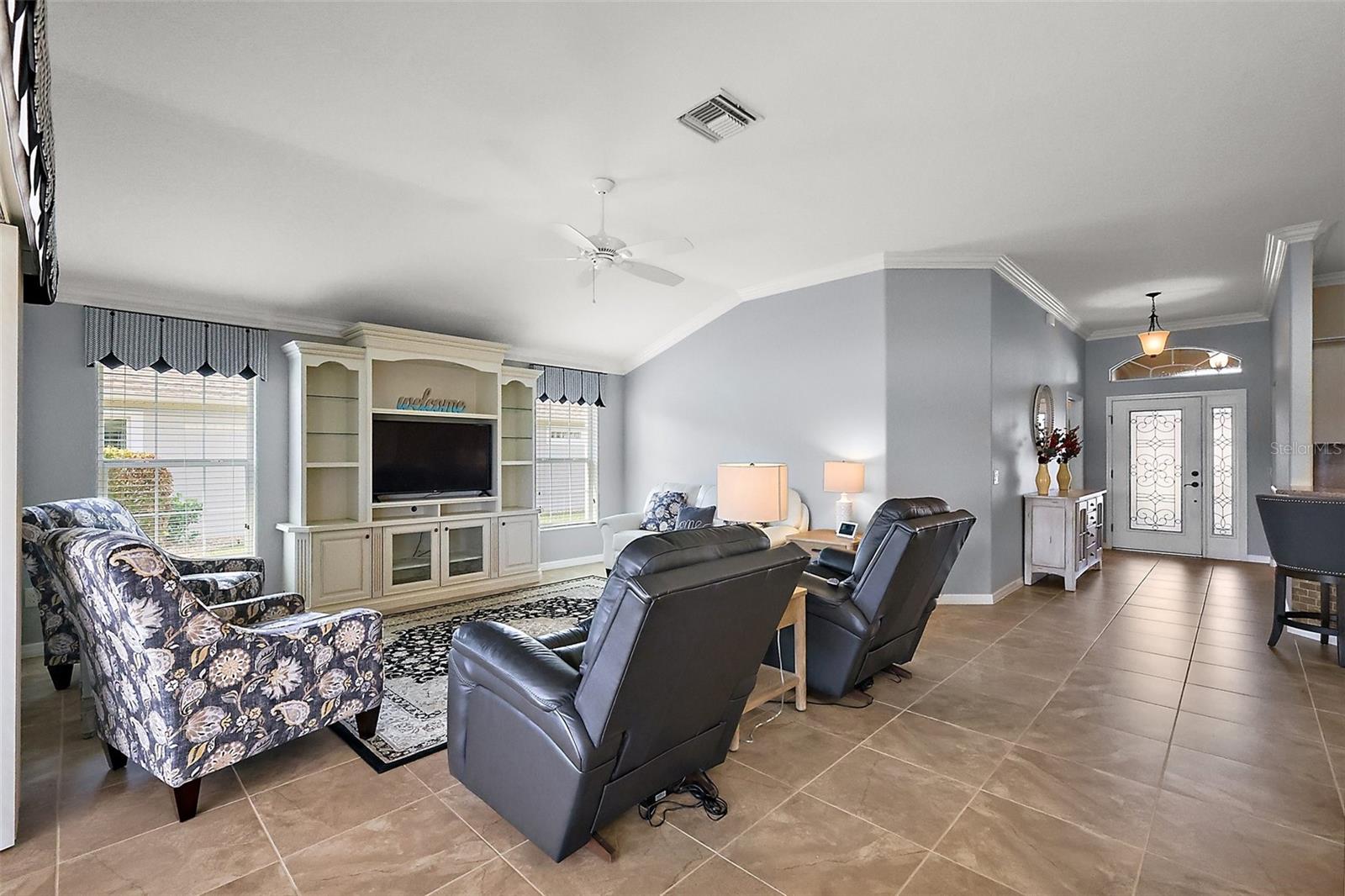 2196 ABBEY WAY, THE VILLAGES, FL, 32162