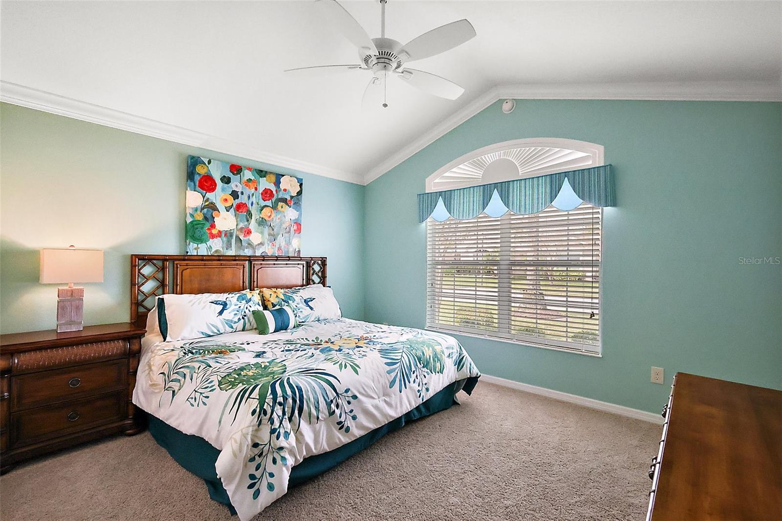 2196 ABBEY WAY, THE VILLAGES, FL, 32162