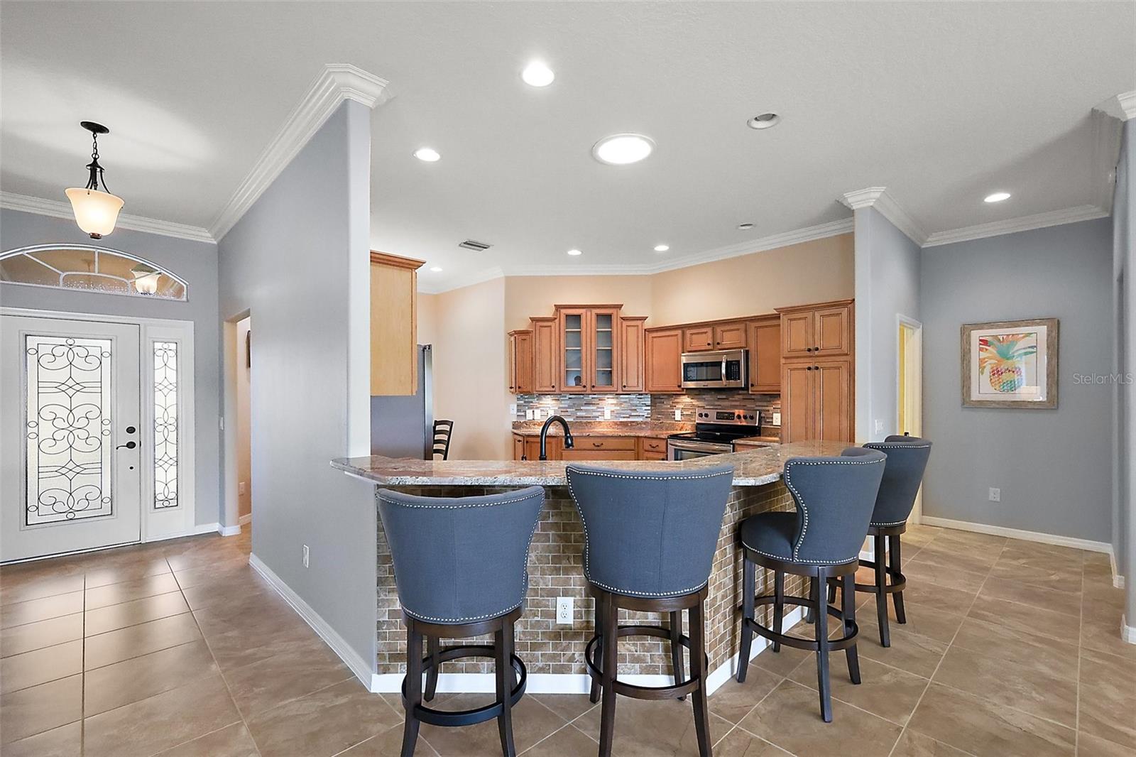 2196 ABBEY WAY, THE VILLAGES, FL, 32162