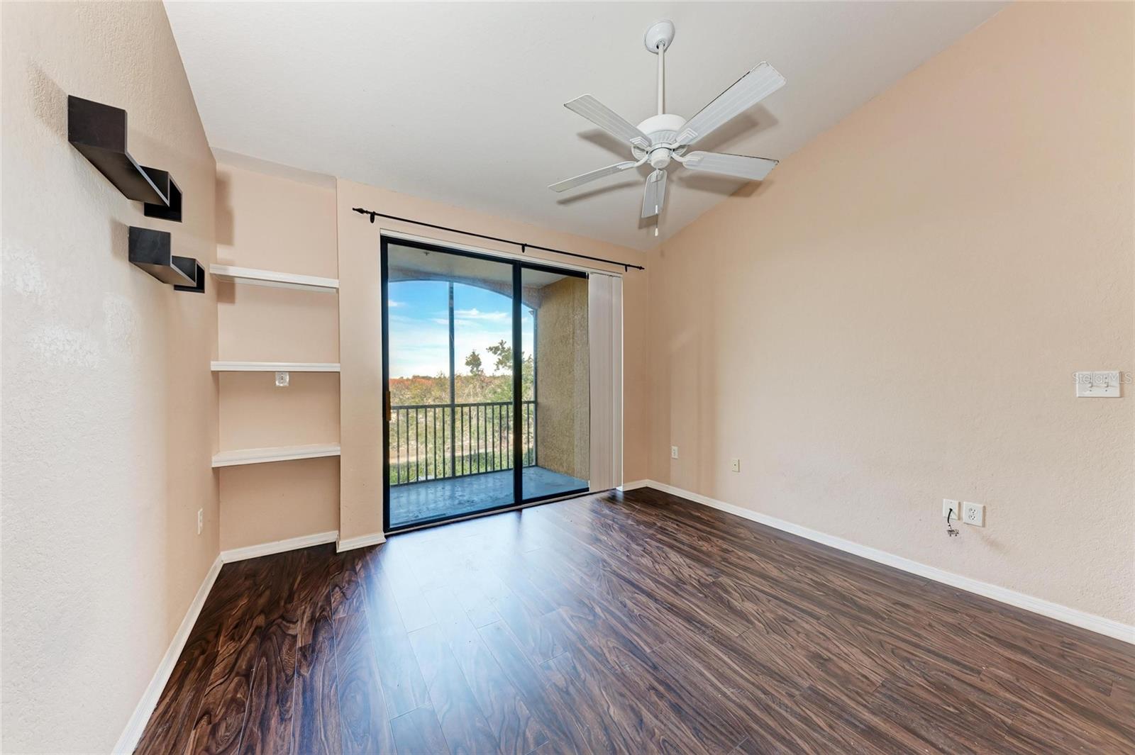 8335 38TH STREET CIR E #303, SARASOTA, FL, 34243