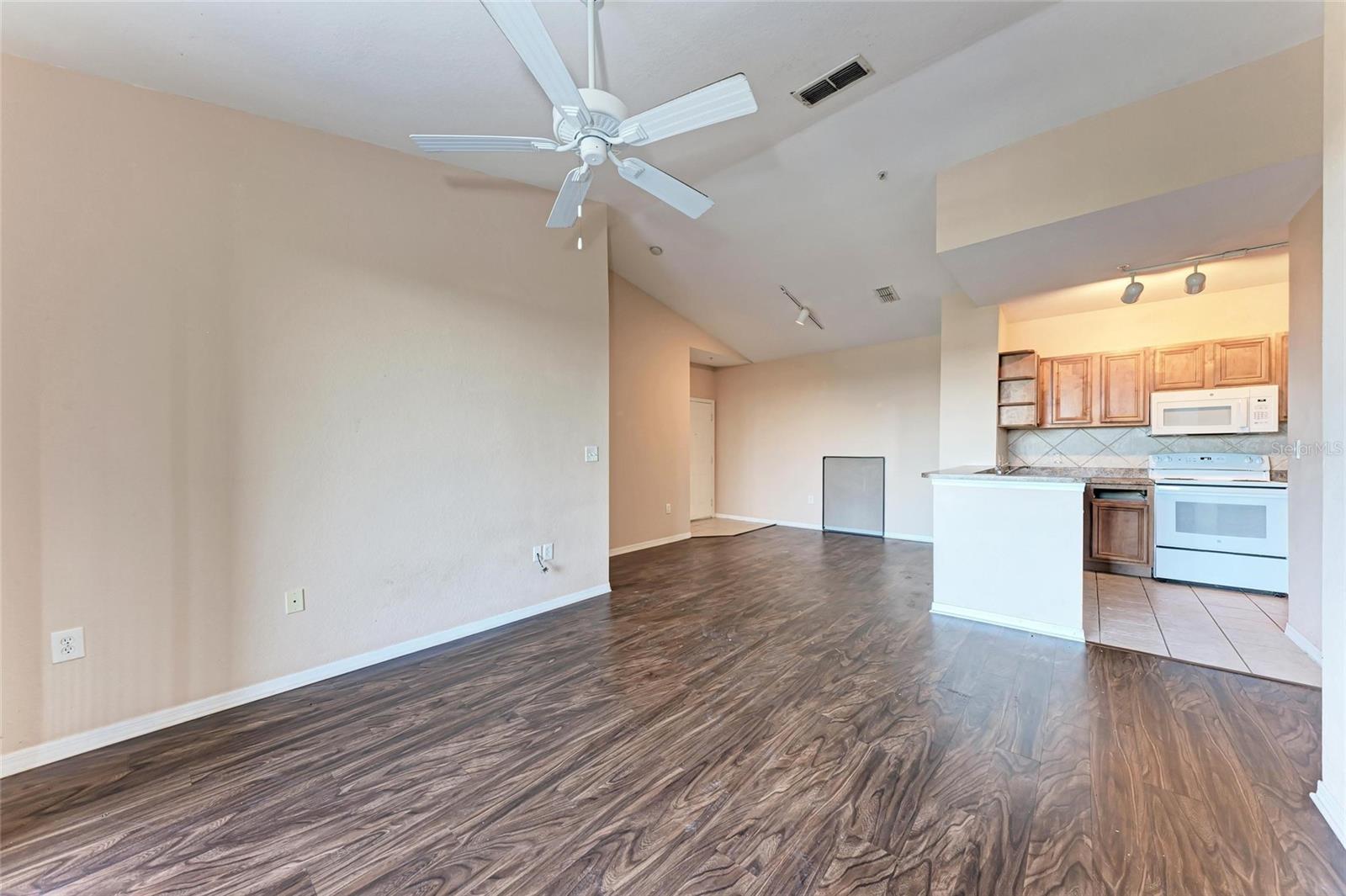 8335 38TH STREET CIR E #303, SARASOTA, FL, 34243