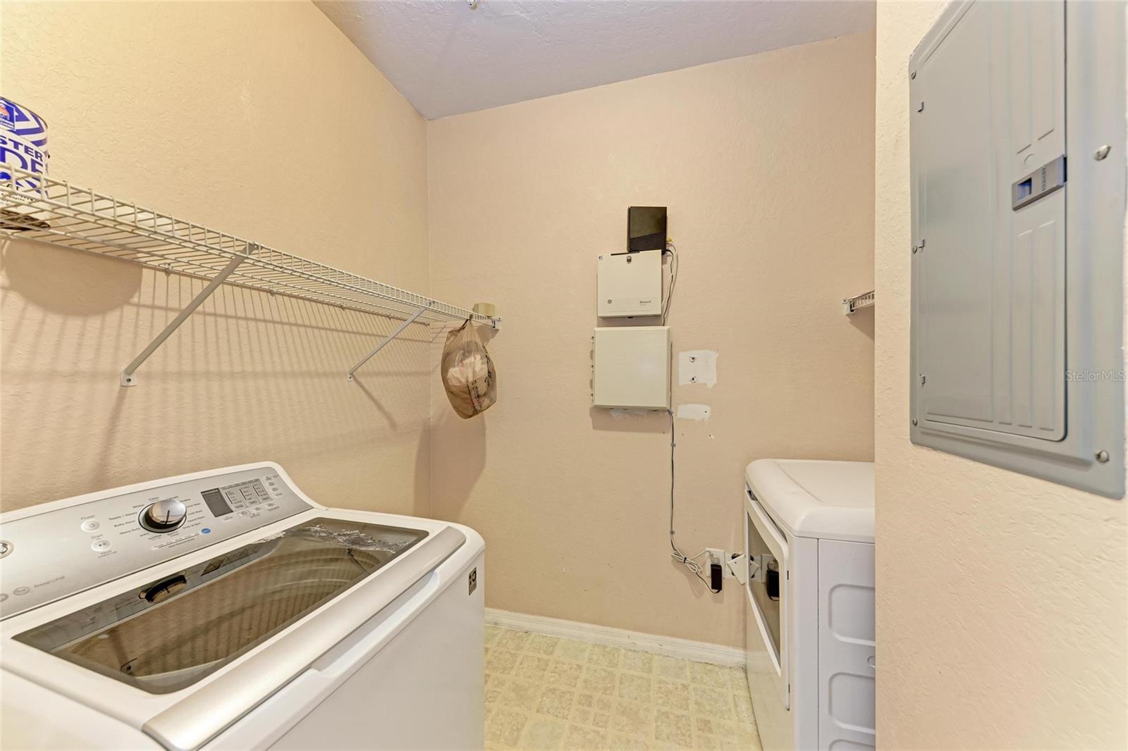 8335 38TH STREET CIR E #303, SARASOTA, FL, 34243