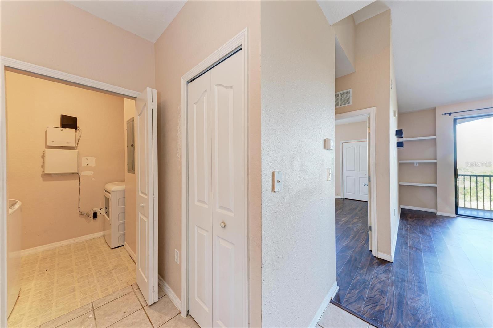 8335 38TH STREET CIR E #303, SARASOTA, FL, 34243