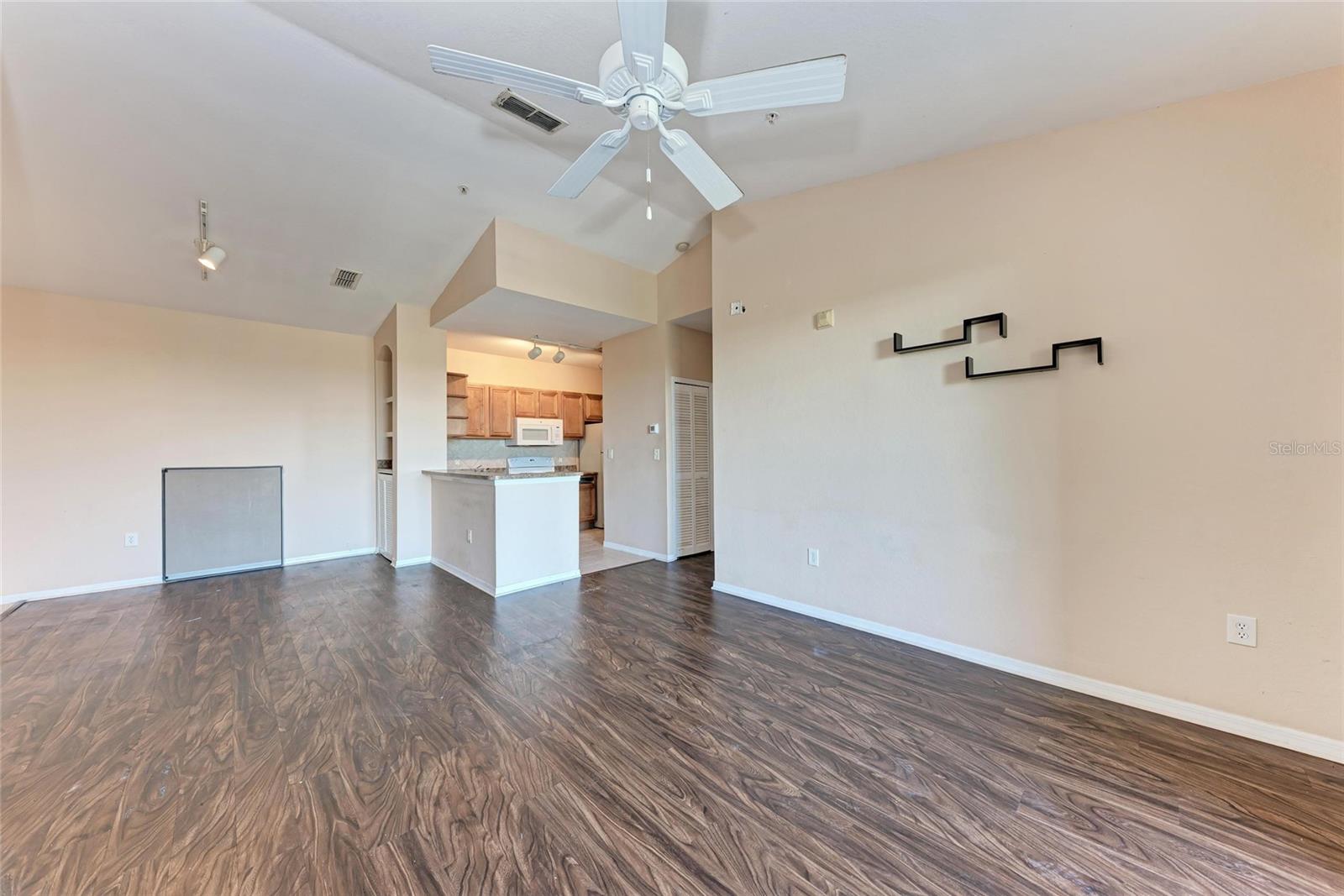 8335 38TH STREET CIR E #303, SARASOTA, FL, 34243