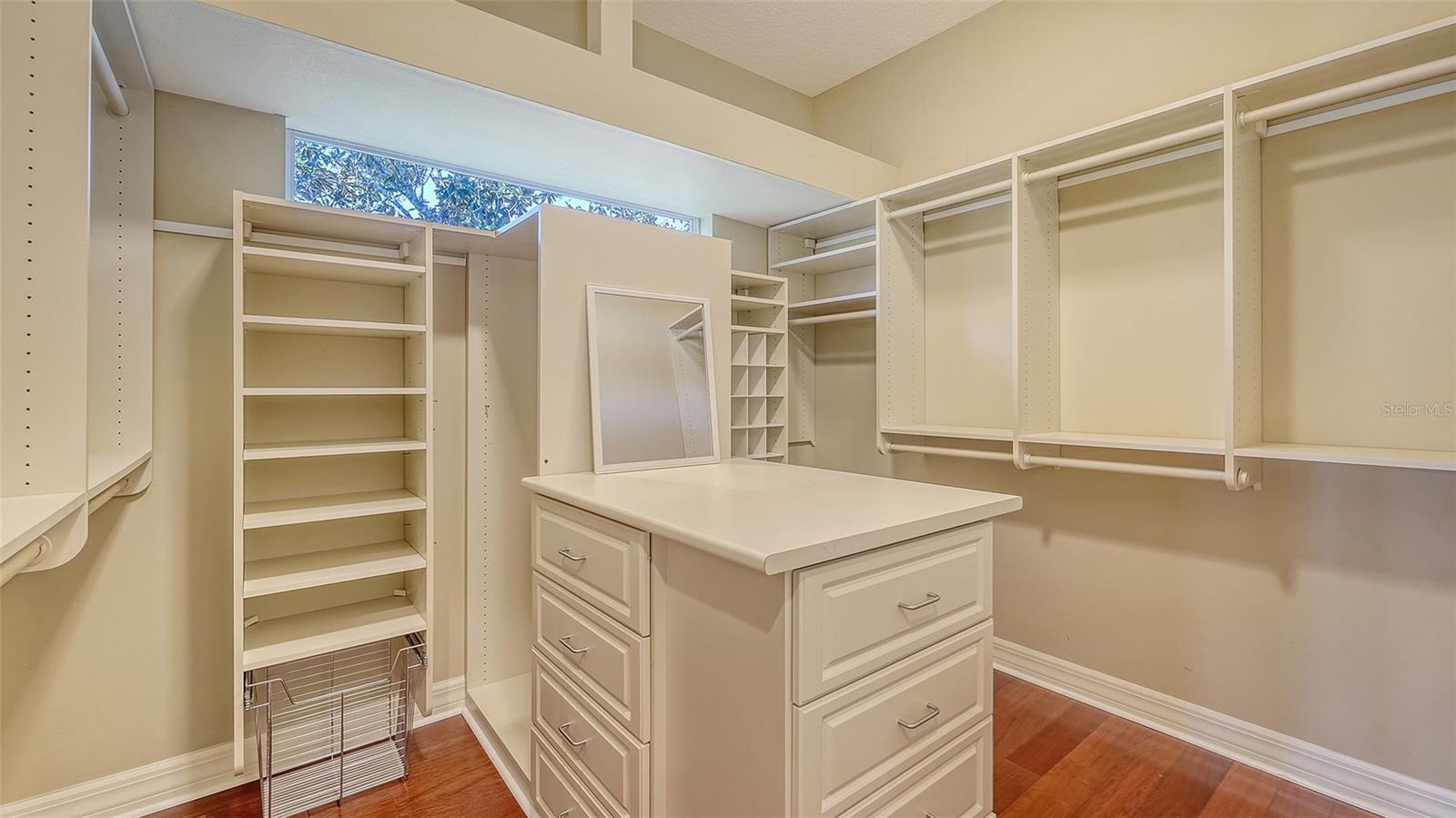 13616 LEGENDS WALK TER, LAKEWOOD RANCH, FL, 34202